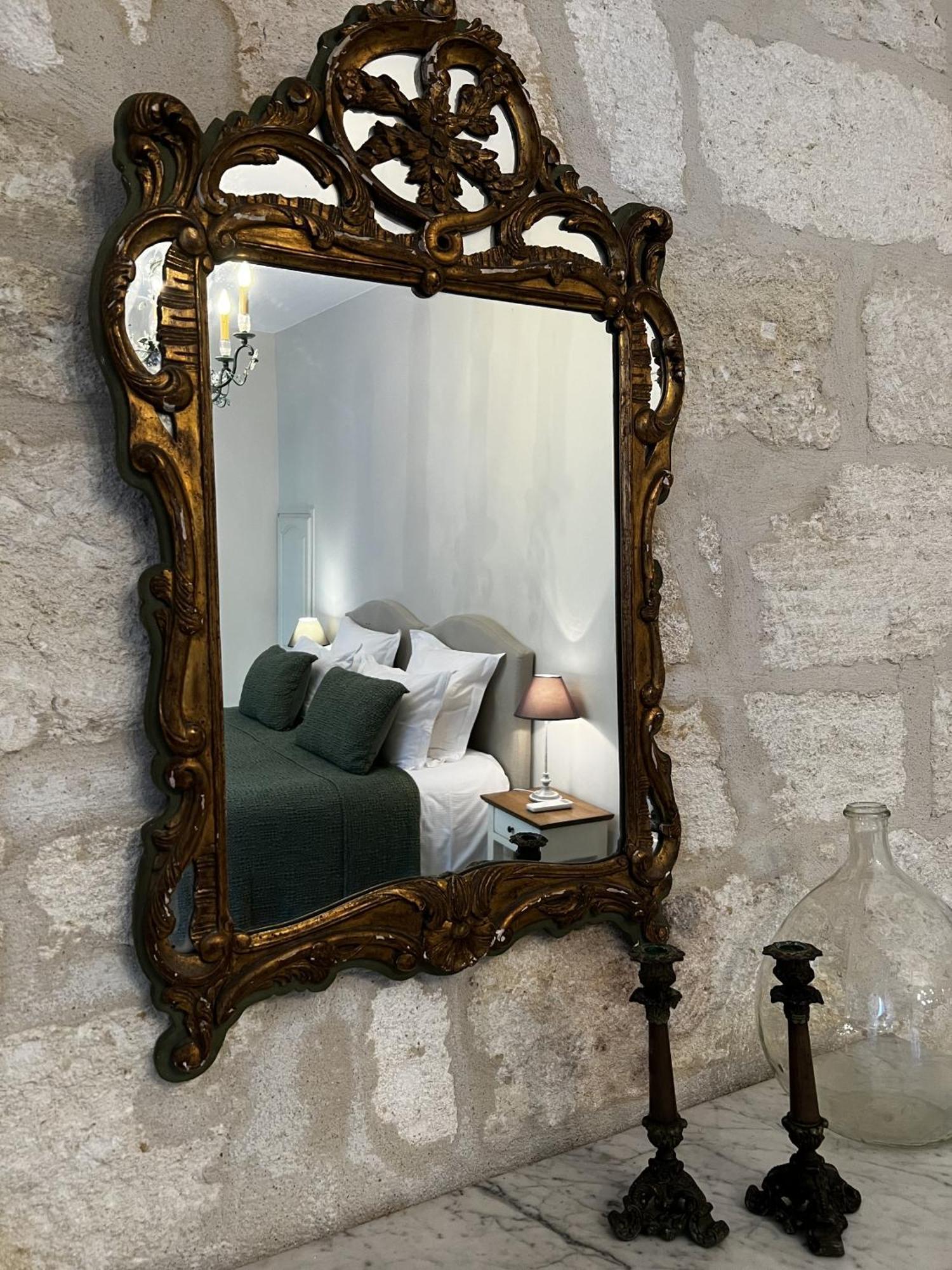 N15 - Les Confidences - D'hotes * Avignon